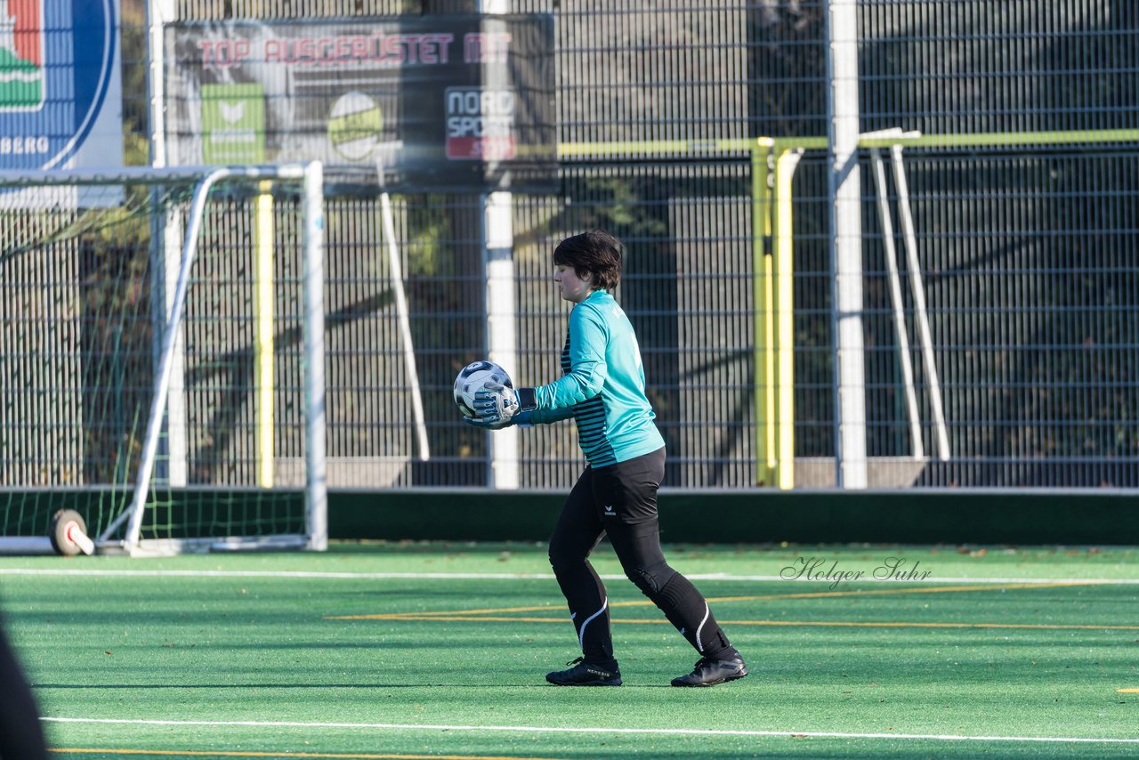 Bild 169 - wBJ VfL Pinneberg2 - Eimsbuttler TV 3 : Ergebnis: 5:0